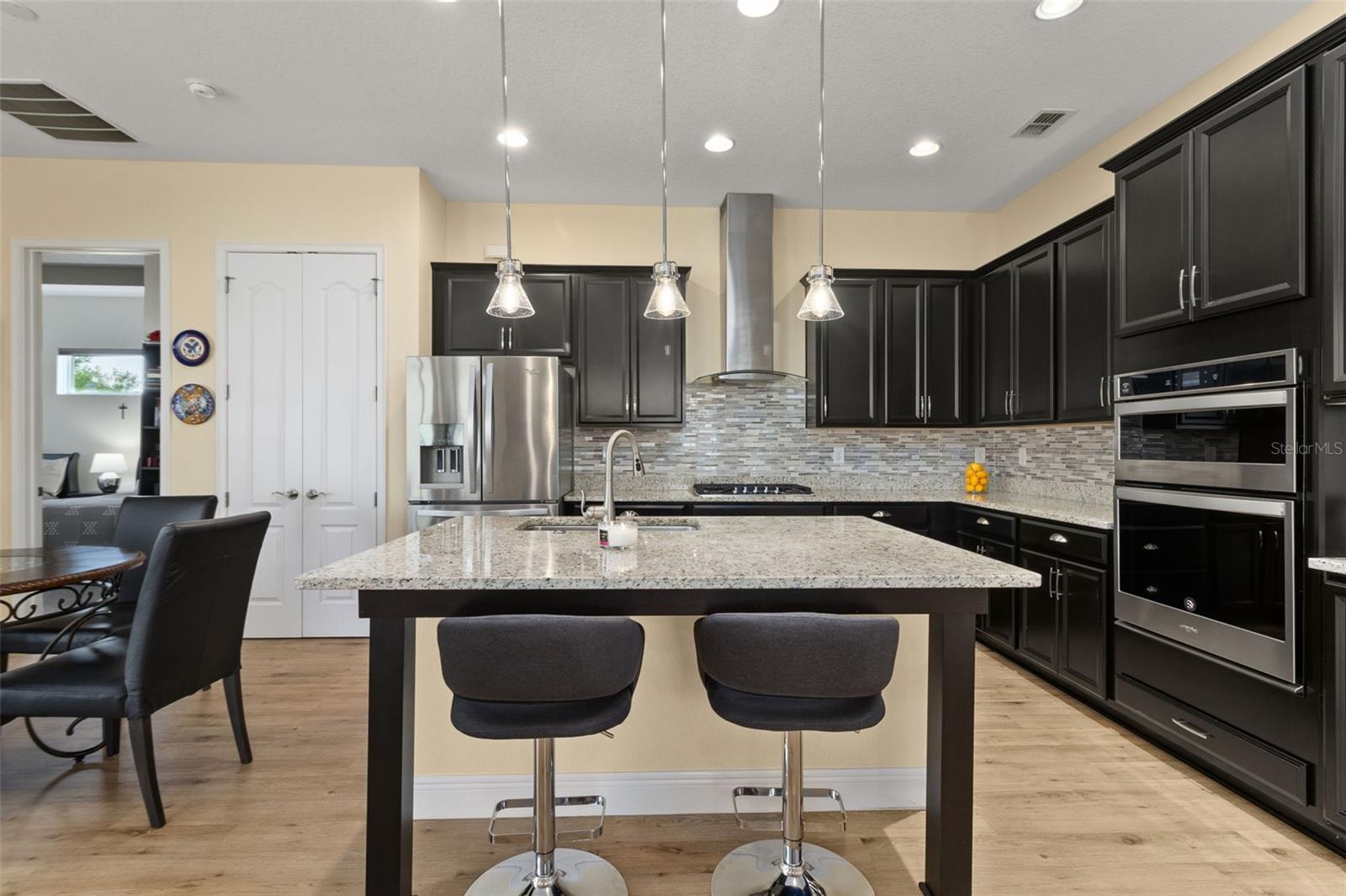 Image 27 of 84 For 5012 Fountainwood Drive
