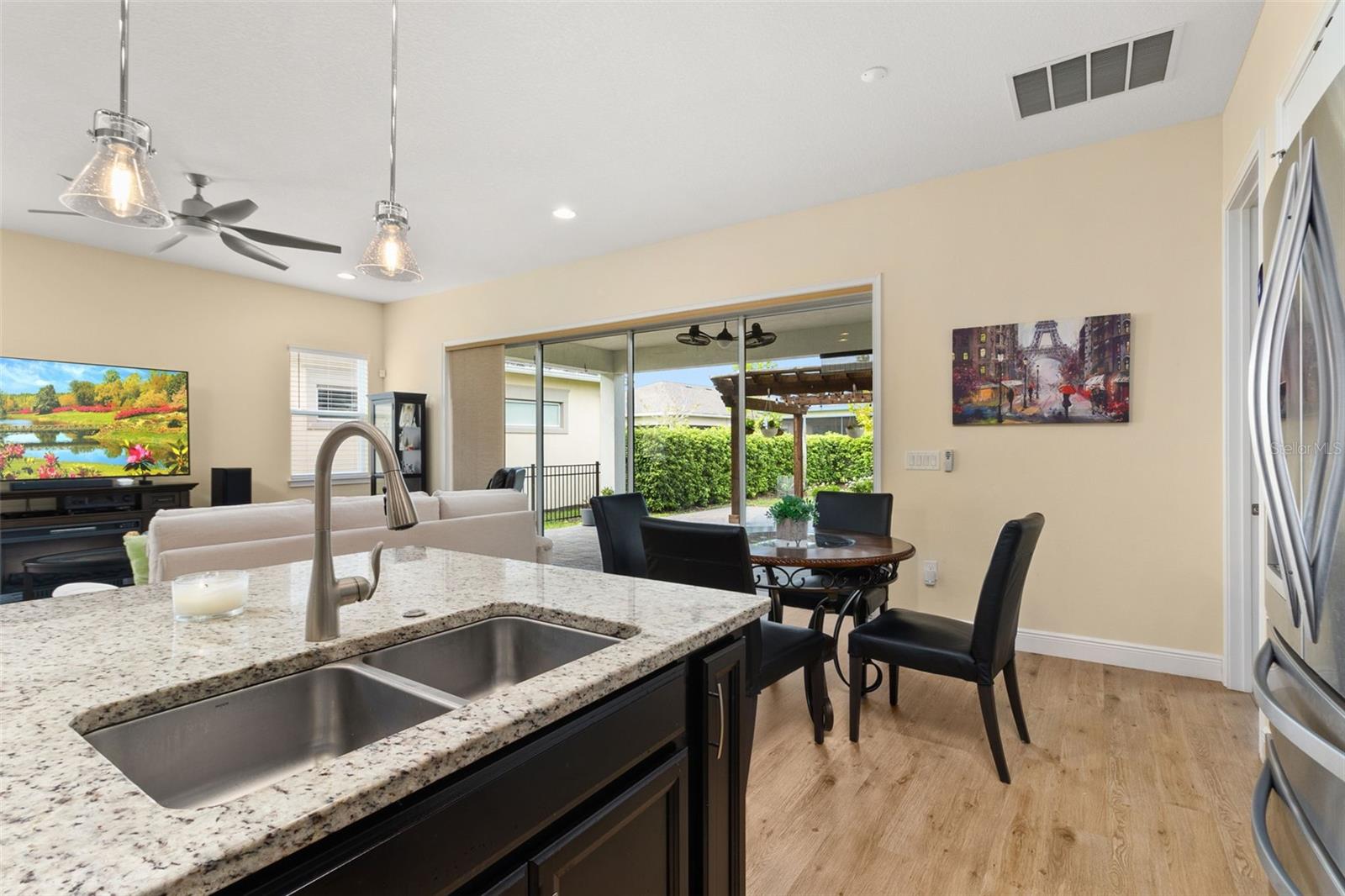 Image 29 of 84 For 5012 Fountainwood Drive