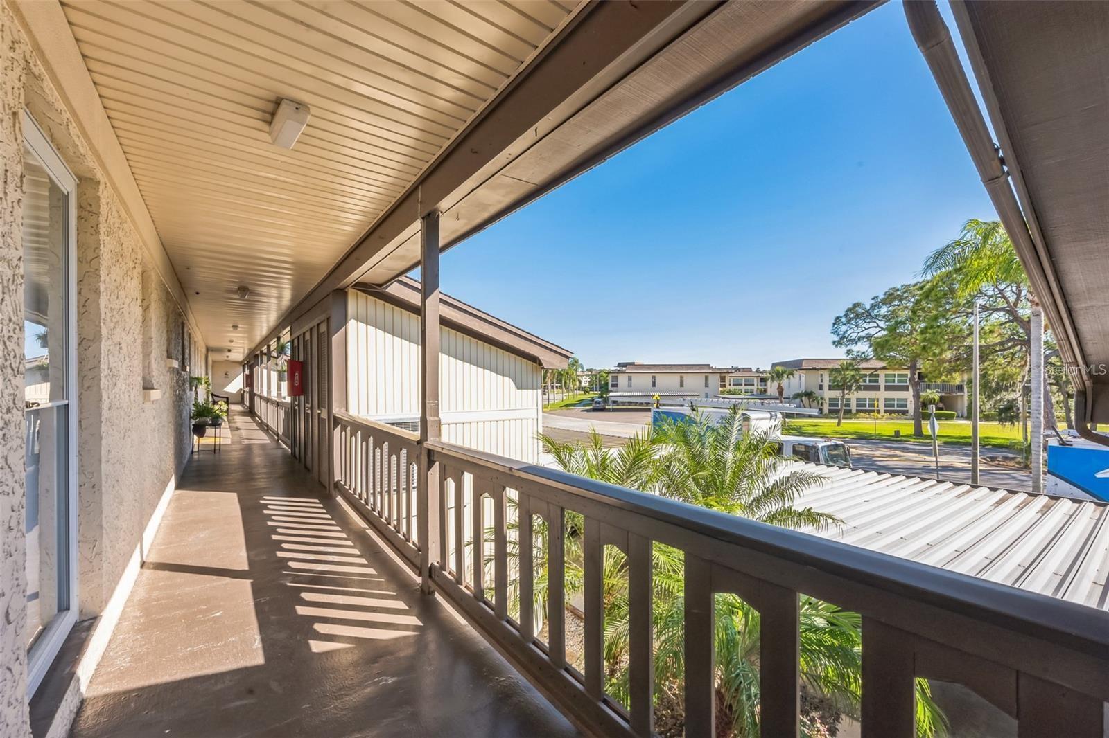 Listing photo id 1 for 4555 Marine Parkway 202