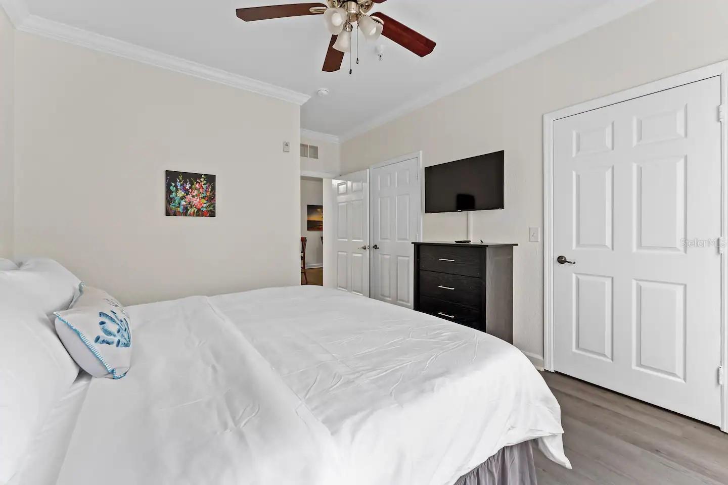 Image 15 of 34 For 1370 Tuscan Terrace 2104