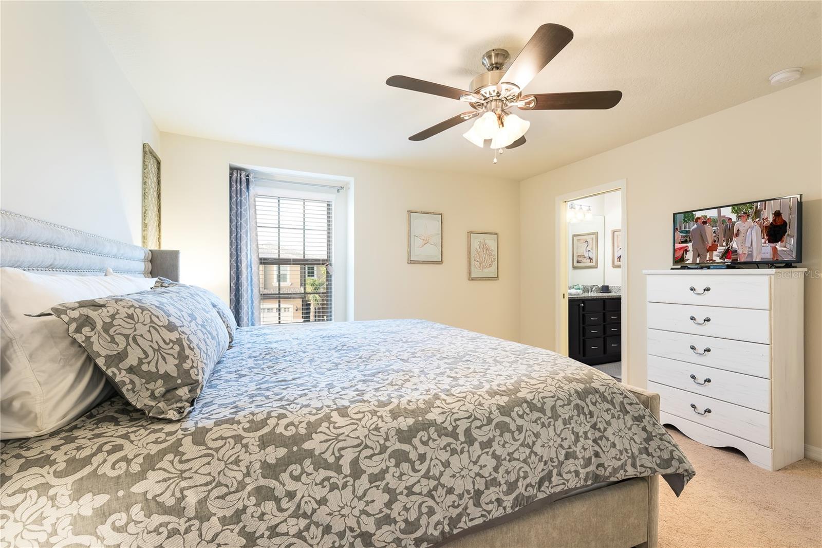 Image 16 of 62 For 9047 Rhodes Street