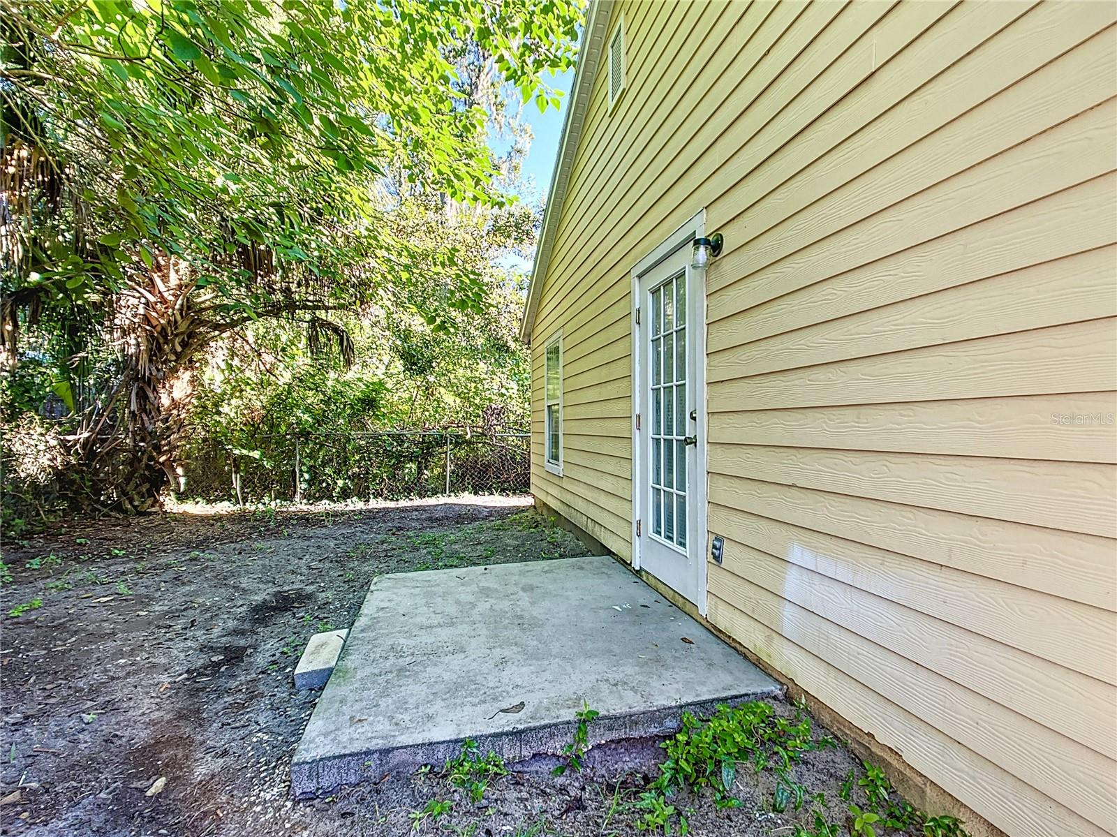 Image 22 of 51 For 908 19th Terrace