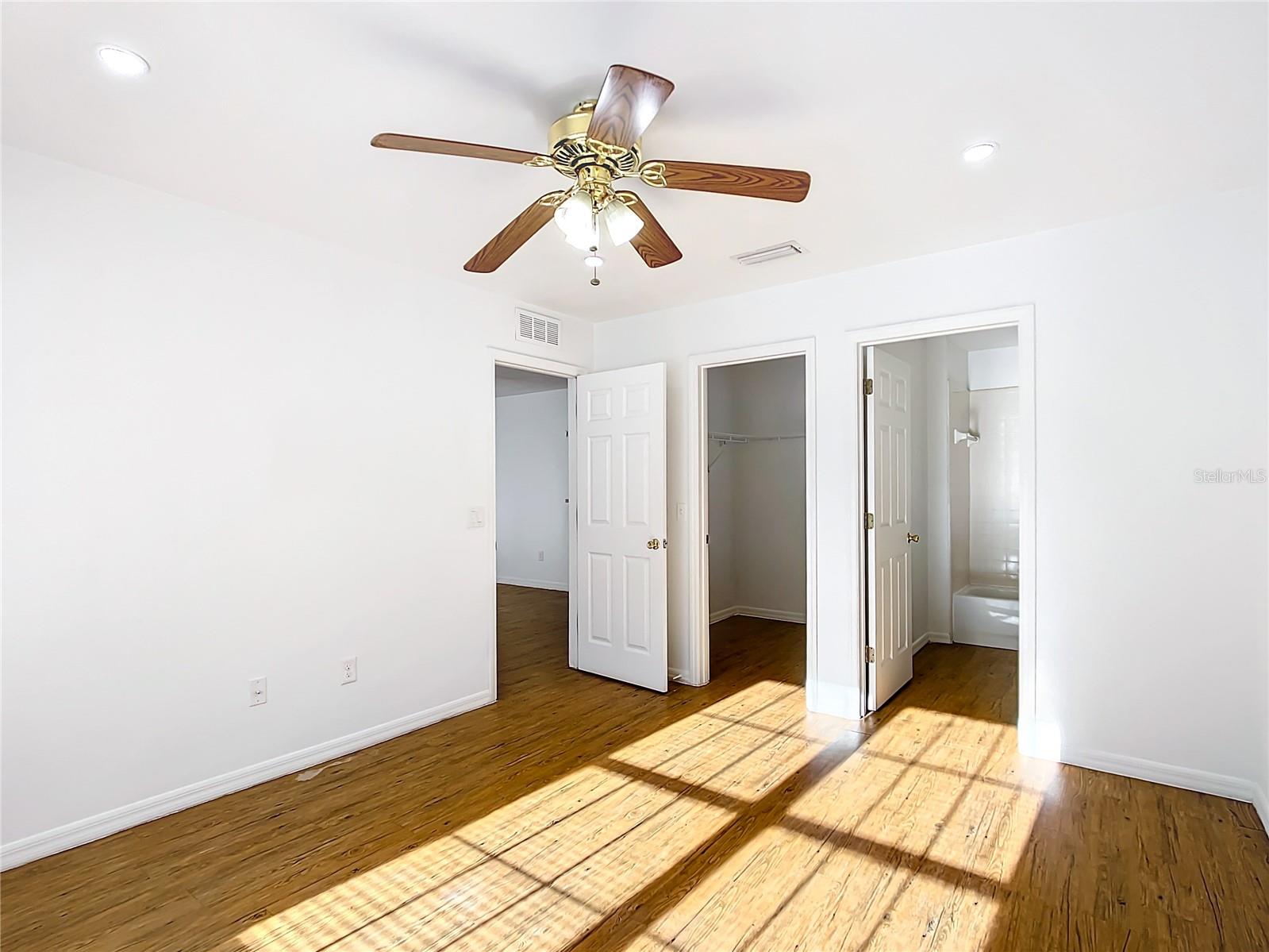 Image 47 of 51 For 908 19th Terrace