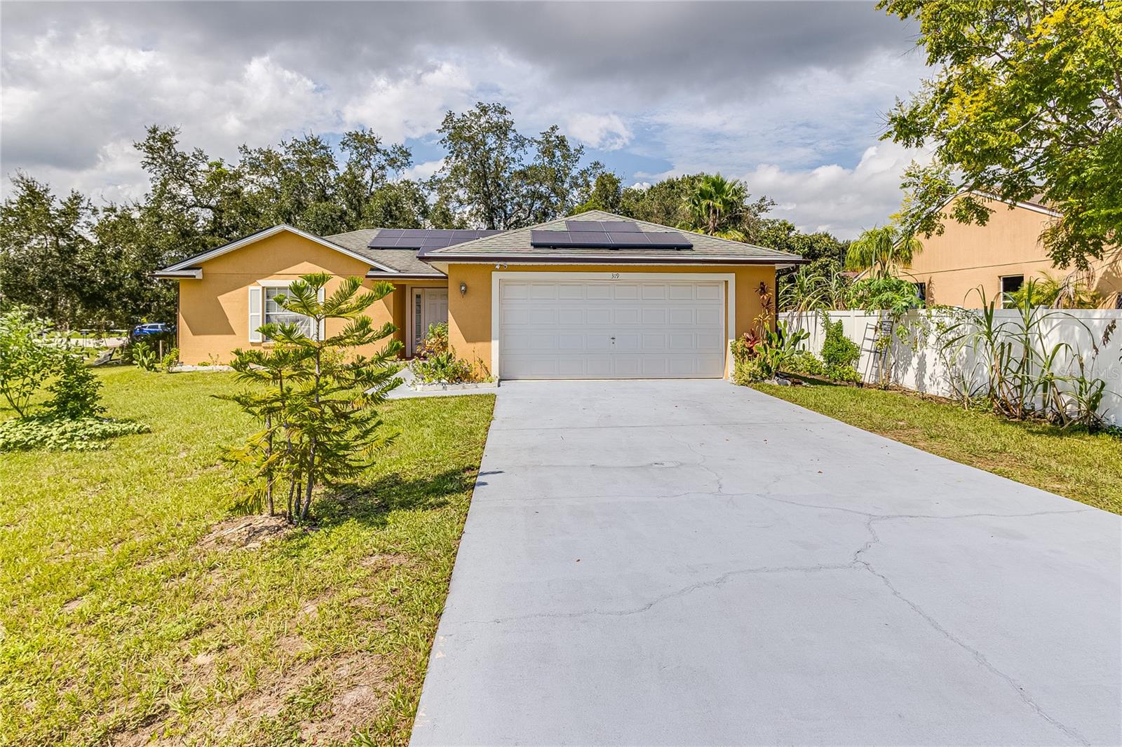 Details for 319 Kingfish Drive, KISSIMMEE, FL 34759