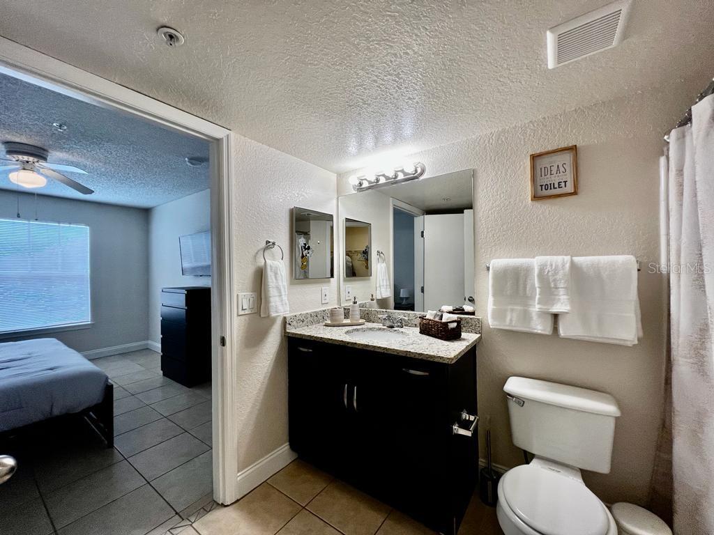 Image 17 of 54 For 2210 Grand Cayman Court 1722