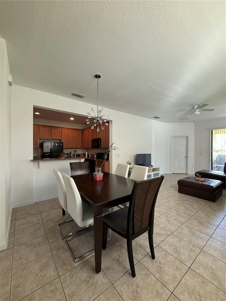 Image 3 of 14 For 1527 Portofino Meadows Boulevard