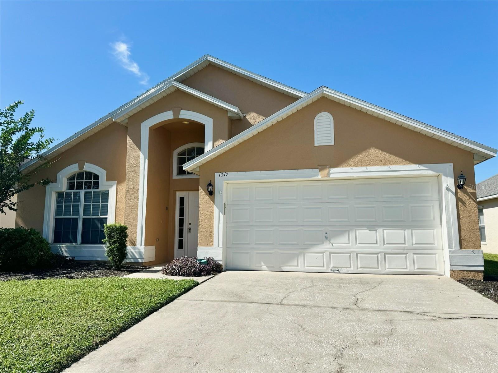 Details for 1317 Casterton Circle, DAVENPORT, FL 33897