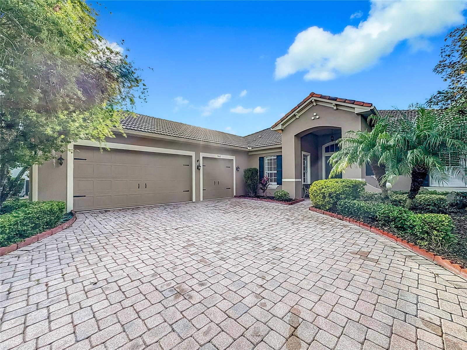 Details for 542 Viterra Court, KISSIMMEE, FL 34759