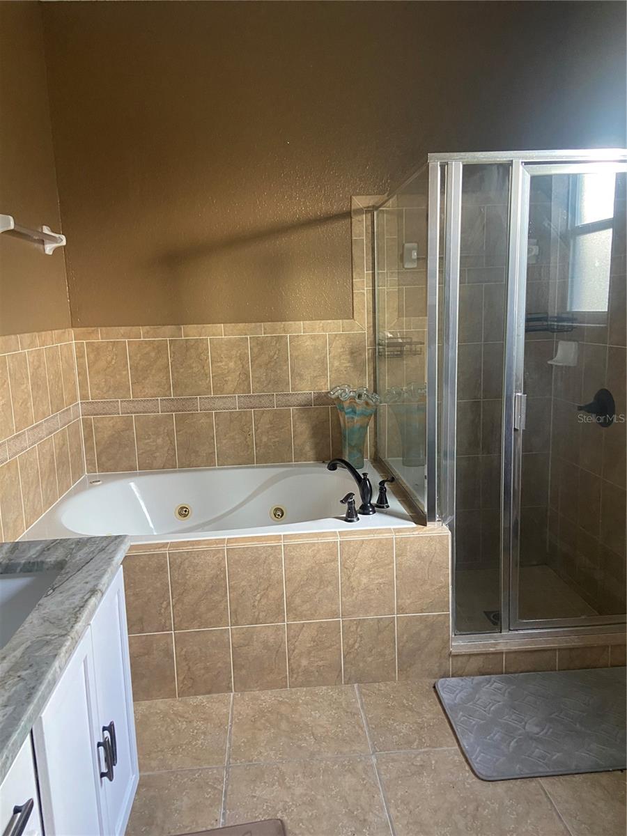 Image 15 of 15 For 3077 Brenton Manor Loop