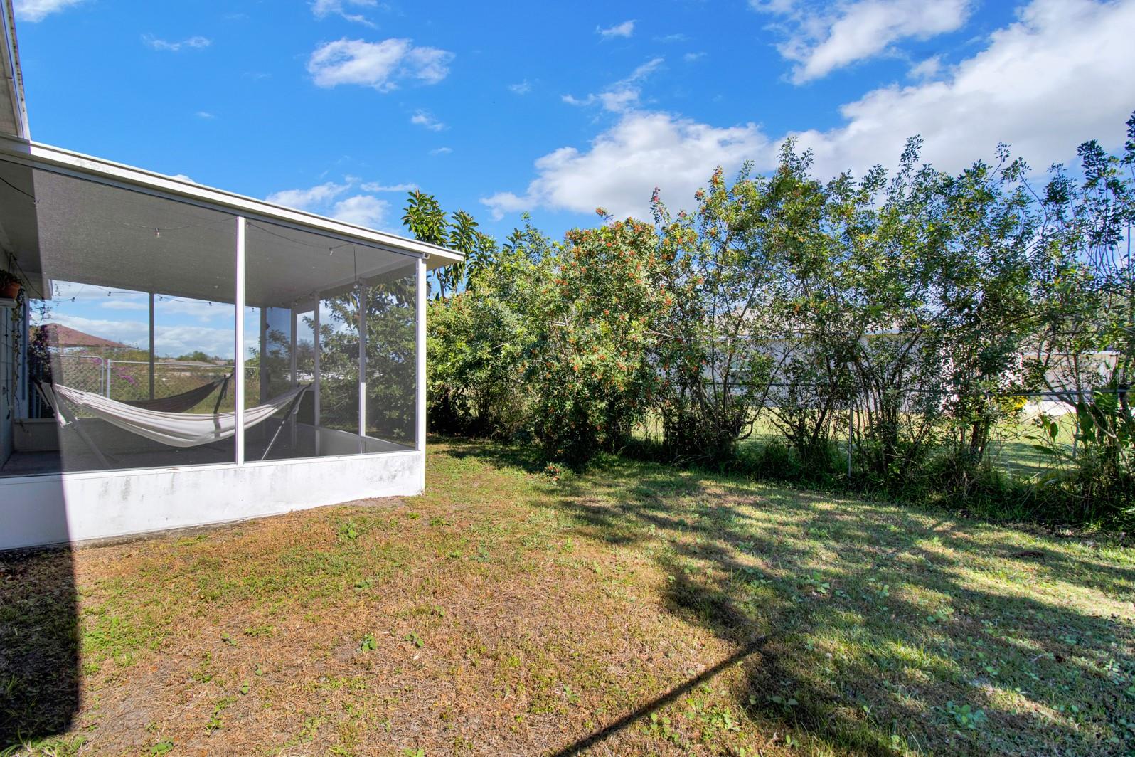 Image 33 of 48 For 905 Gascony Court