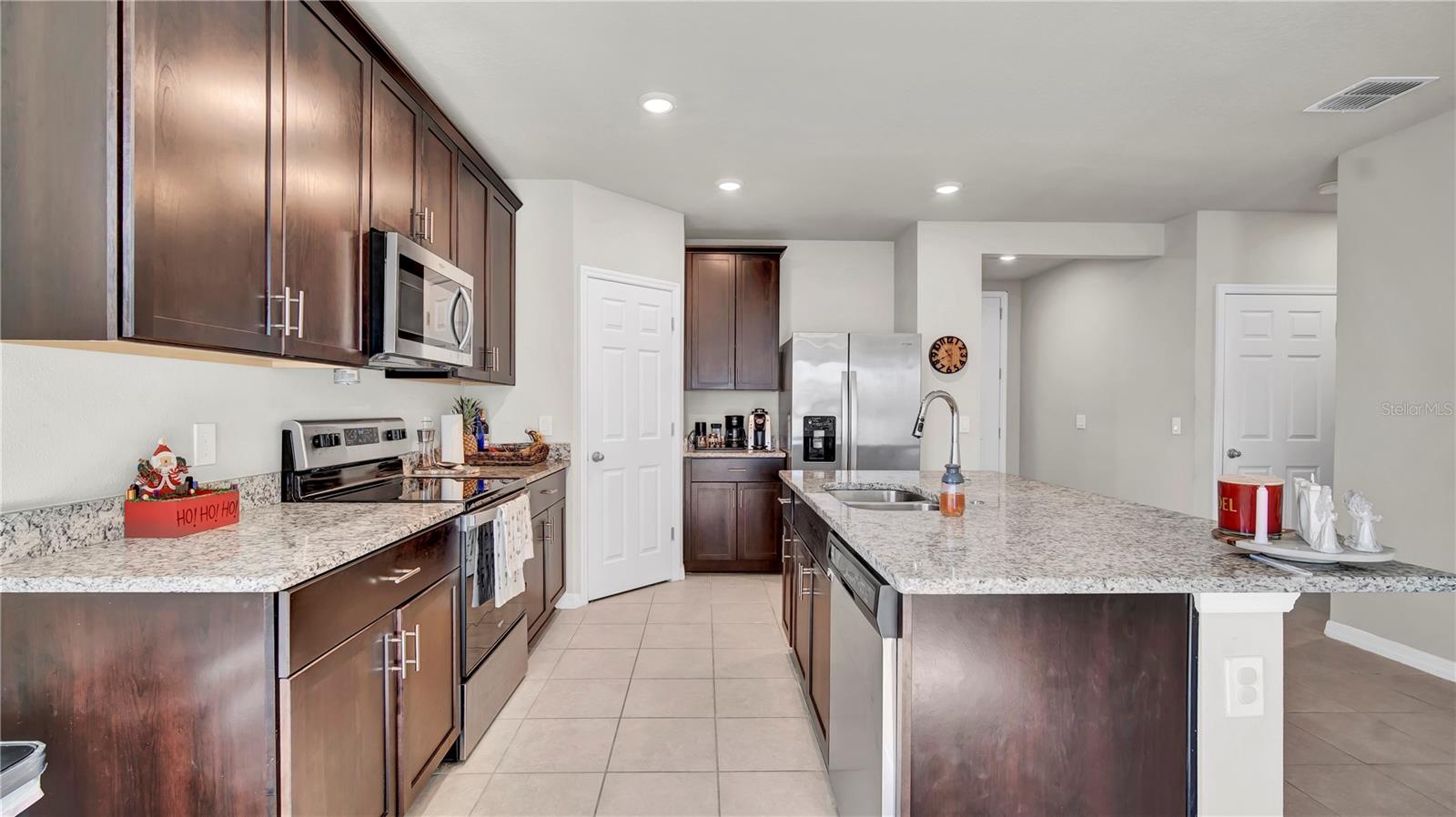 Image 10 of 28 For 3041 Cassidy Lane