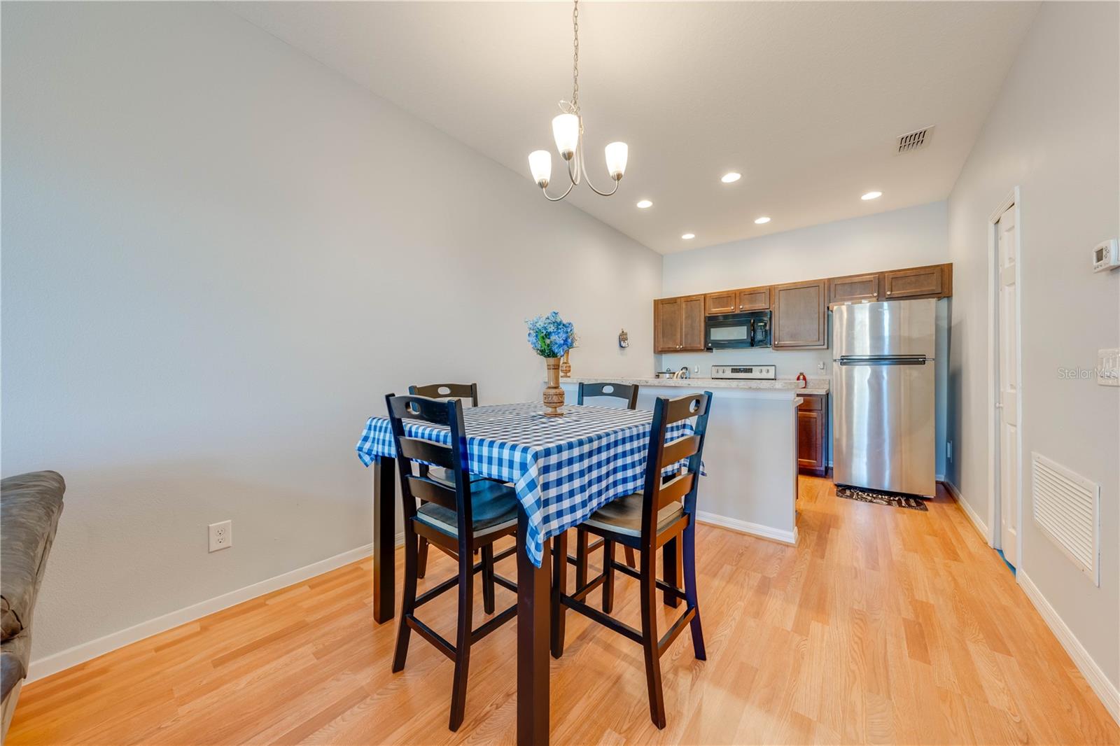 Image 8 of 30 For 1819 Coriander Drive 1819