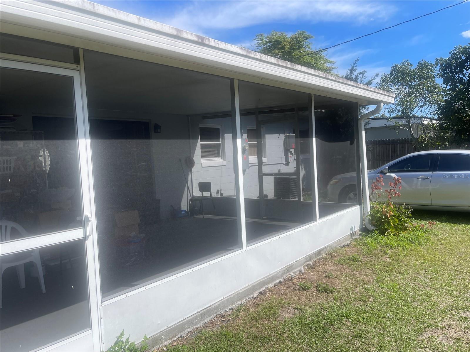 Image 10 of 11 For 7024 Moderna Way