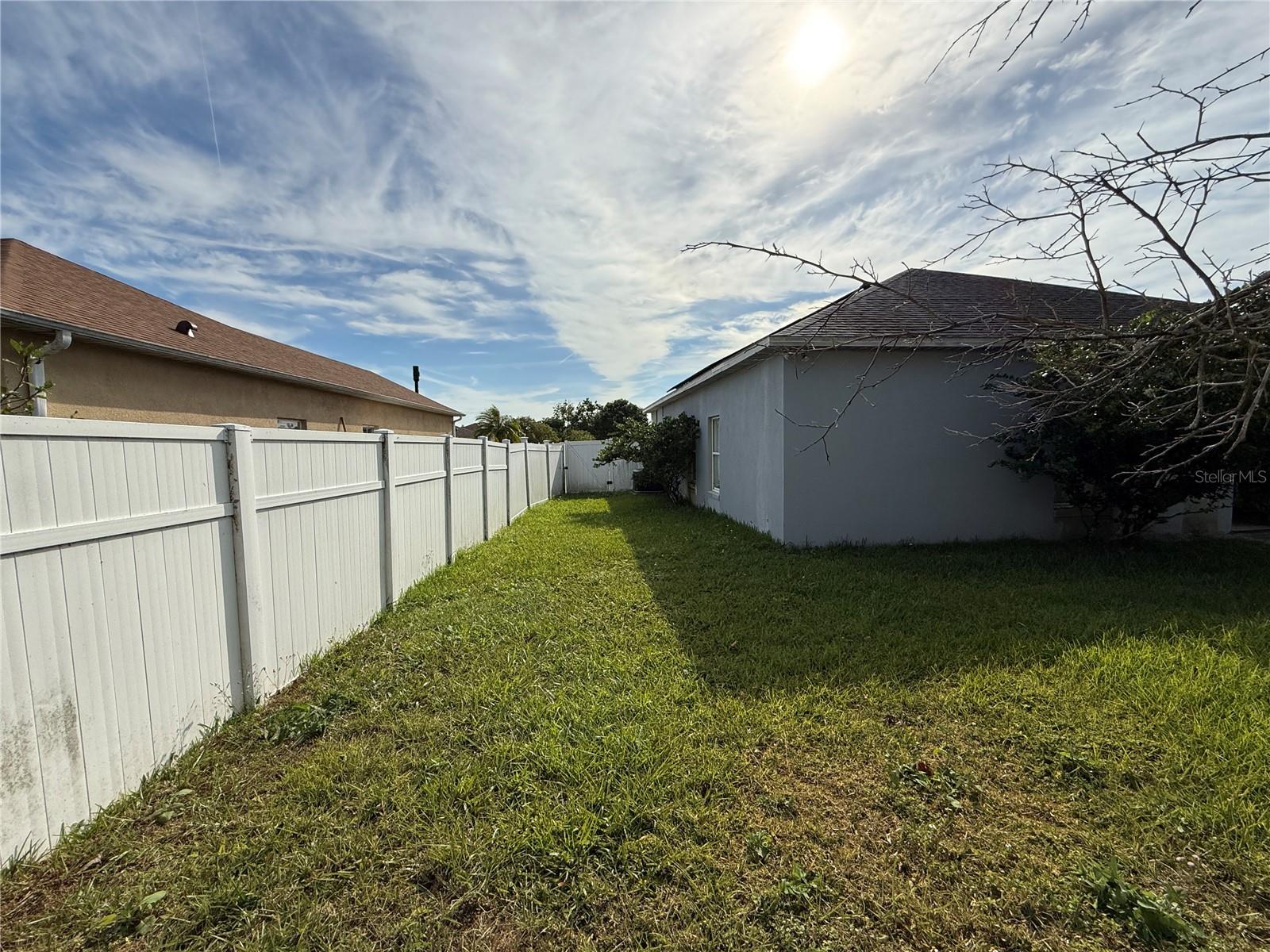 Image 30 of 36 For 2505 Teak Court