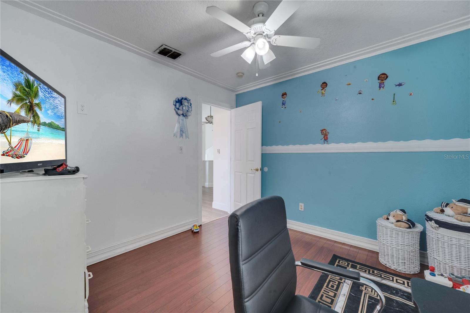 Image 17 of 55 For 2430 Berkshire Court