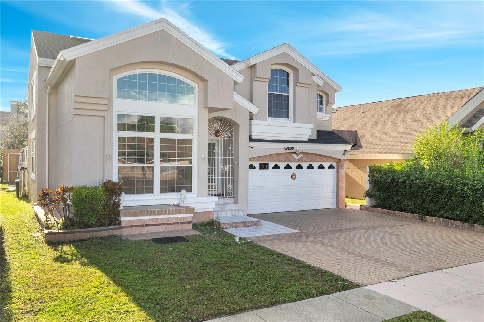 Image 4 of 55 For 2430 Berkshire Court