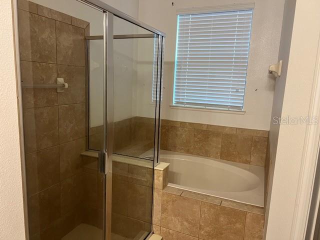 Image 8 of 10 For 4722 Doral Pointe Drive