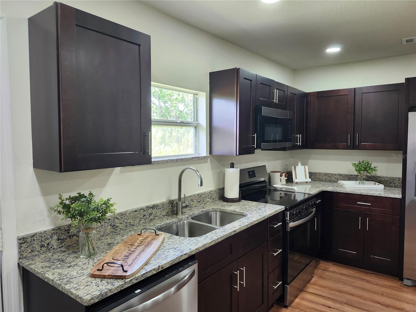 Image 16 of 53 For 4950 Nova Avenue