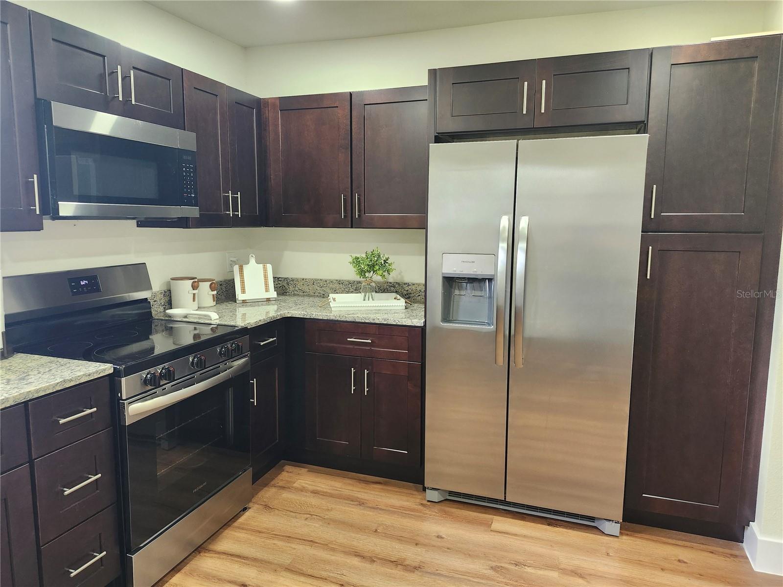 Image 19 of 53 For 4950 Nova Avenue