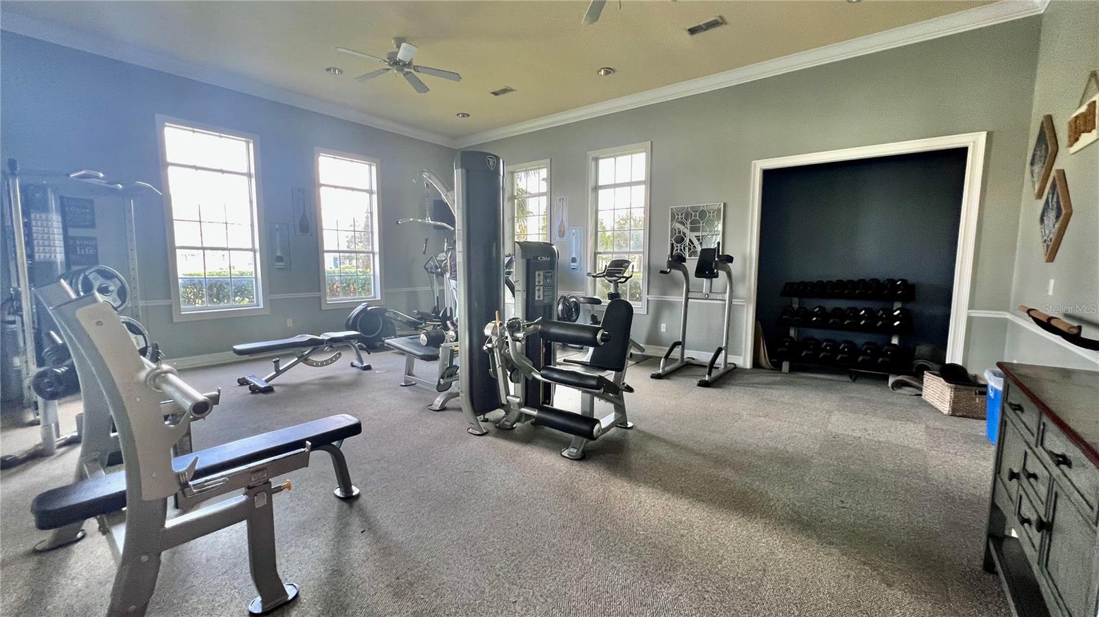 Image 18 of 23 For 10786 Savannah Wood Drive 126