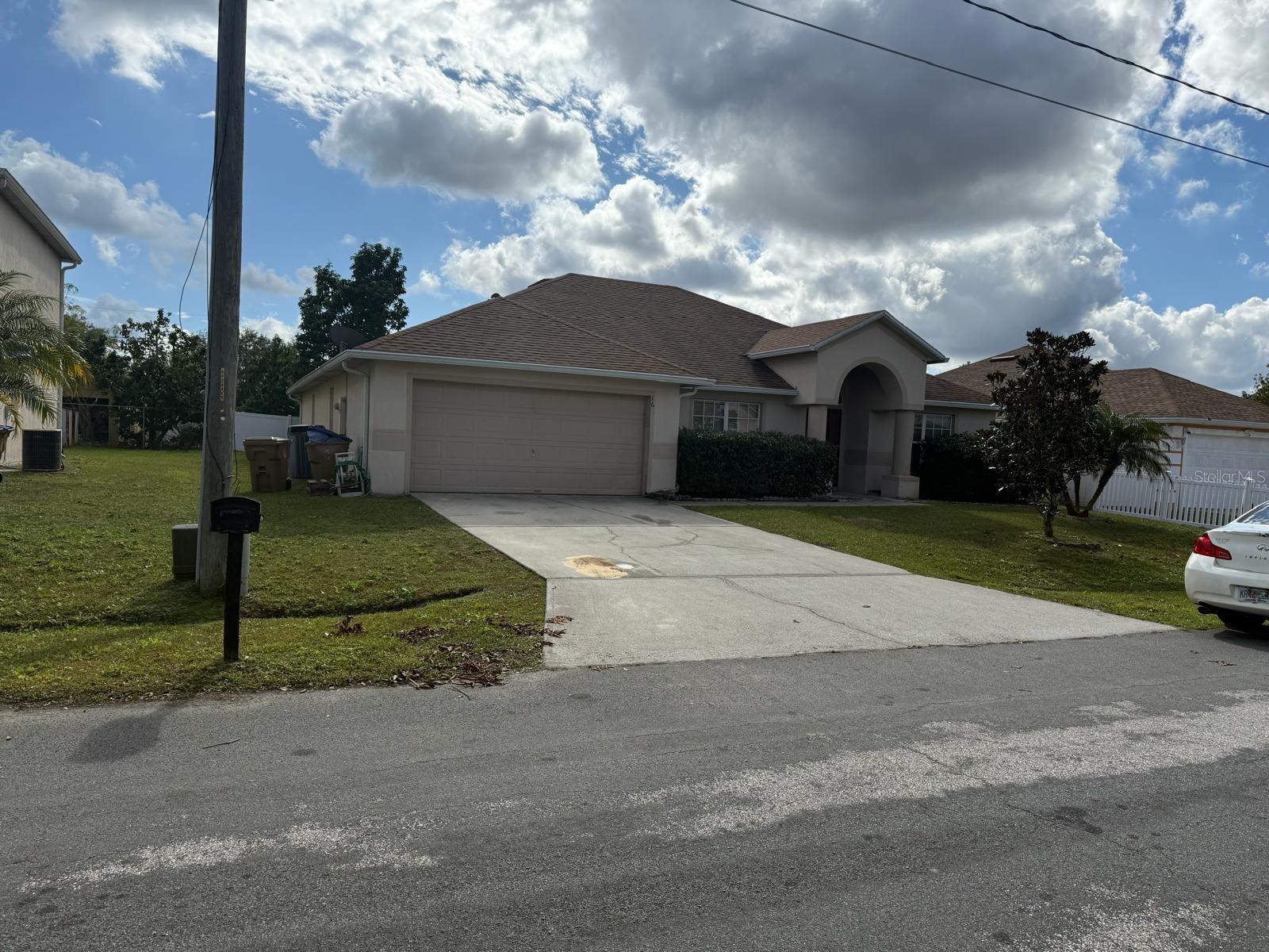 Listing Details for 16 Andora Court, KISSIMMEE, FL 34758