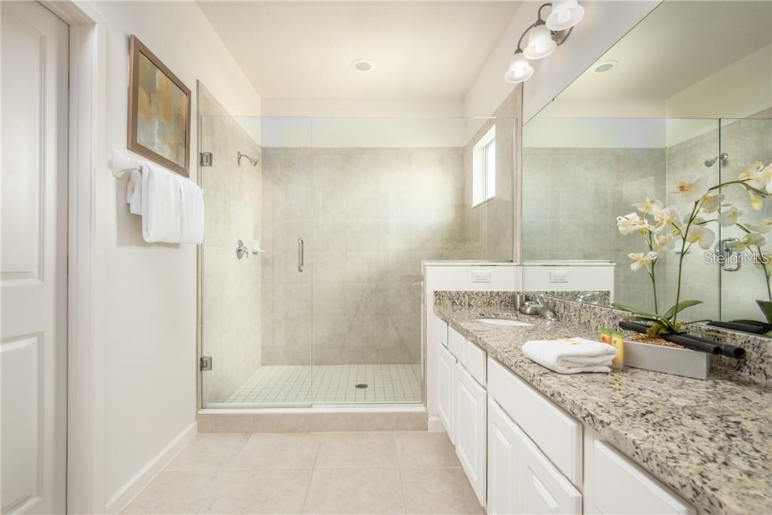 Image 12 of 34 For 3850 Oakville Avenue