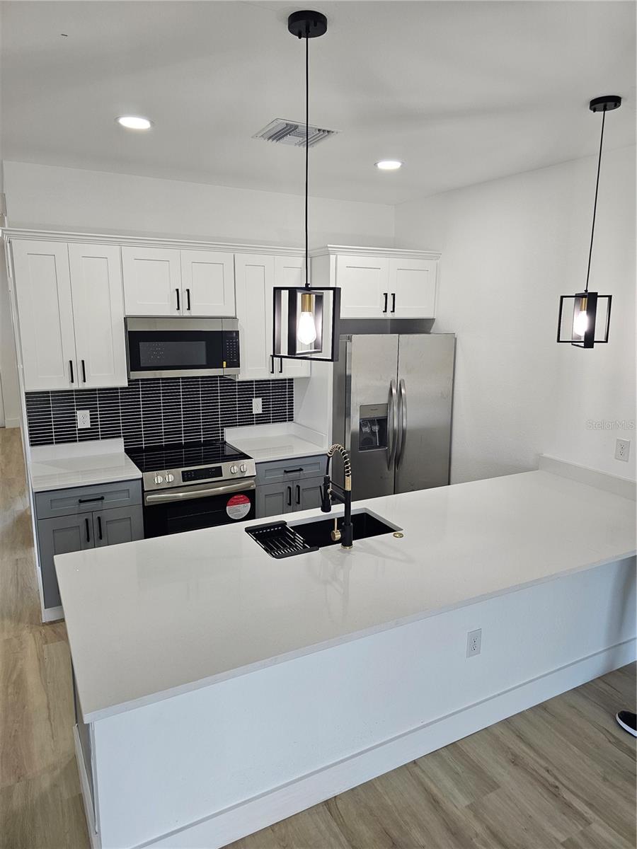 Image 10 of 38 For 8249 Dimstead Street