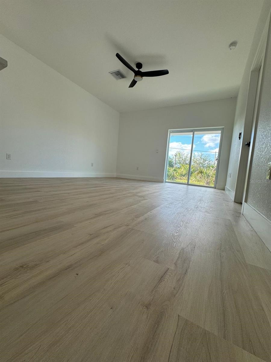 Image 14 of 38 For 8249 Dimstead Street
