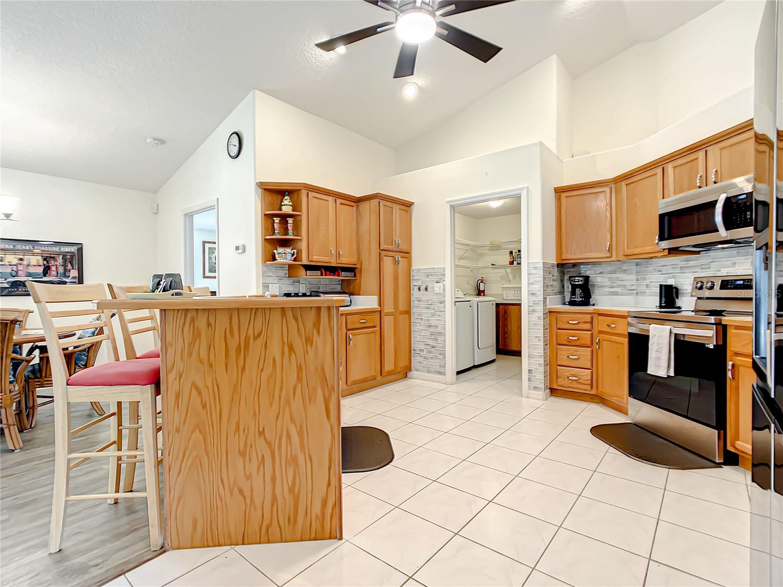 Listing photo id 25 for 1281 Timucuan Trail