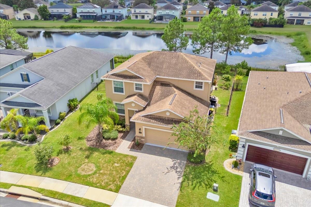 Image 3 of 41 For 424 Brunswick Drive