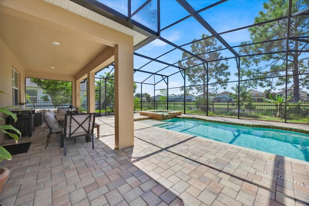 Image 6 of 41 For 424 Brunswick Drive