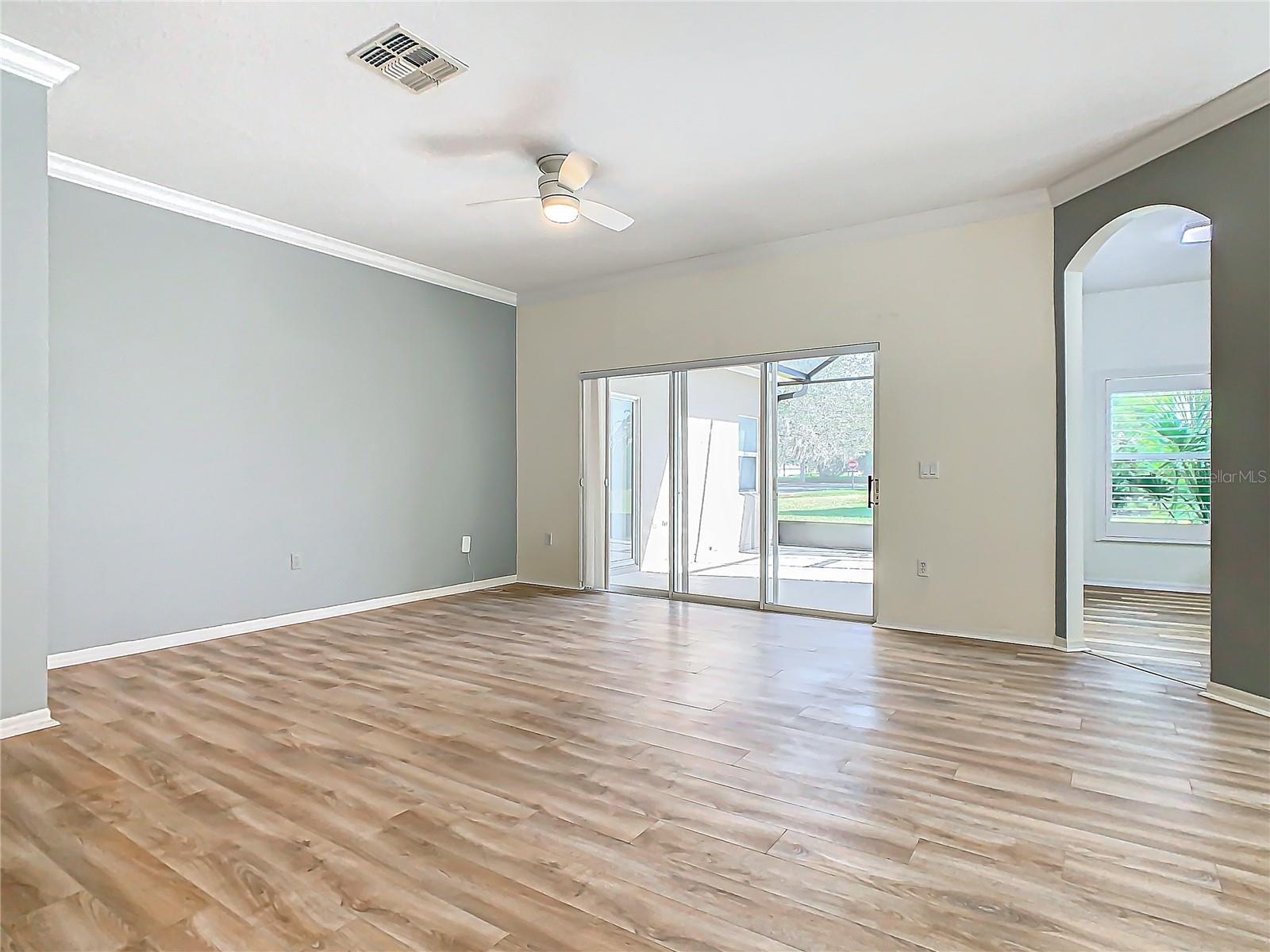 Image 12 of 55 For 243 New River Drive