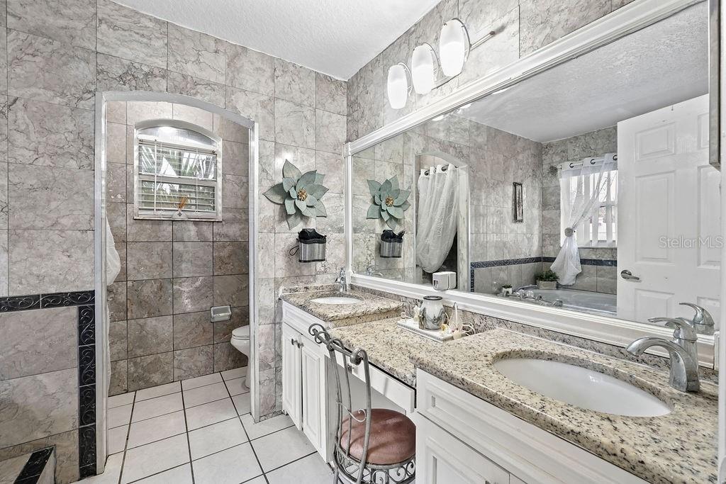 Image 30 of 41 For 918 San Paulo Way