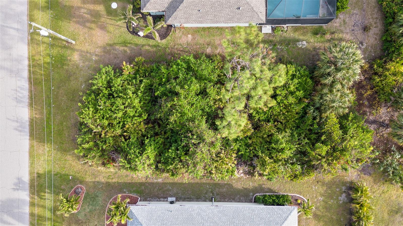 Image 7 of 13 For 119 Beau Rivage Drive