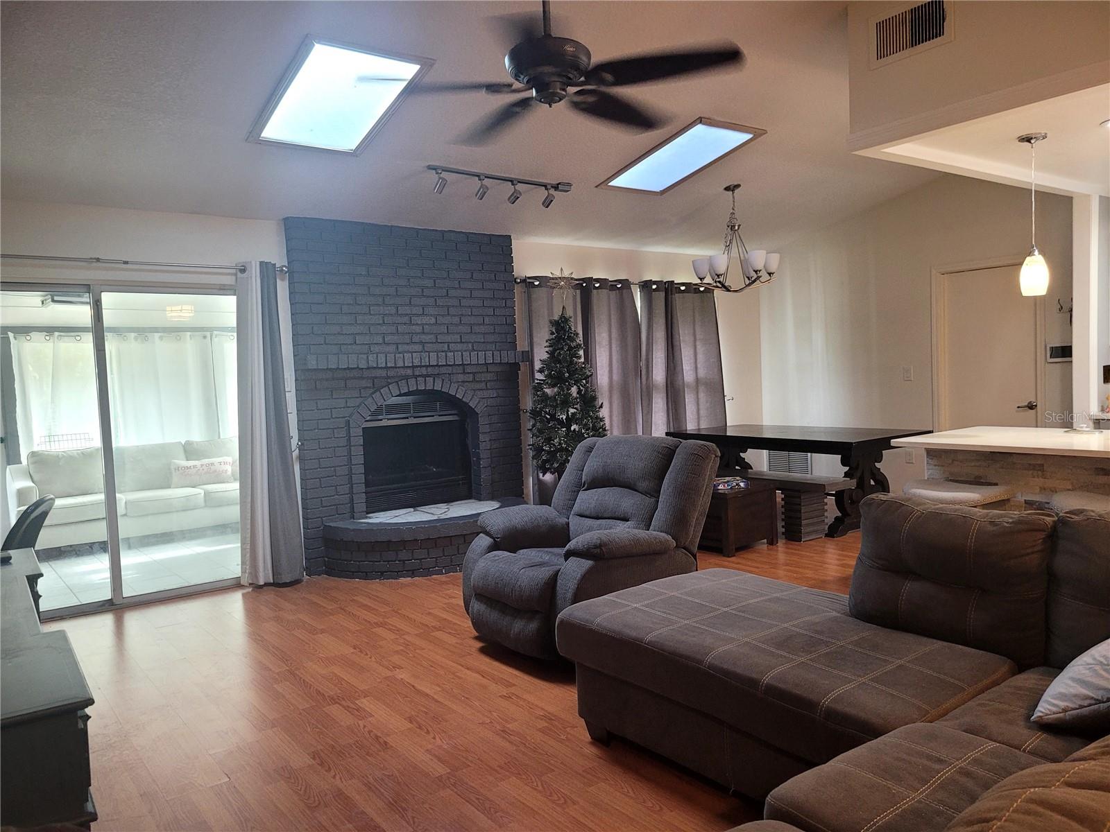 Image 2 of 14 For 4749 Hopespring Drive