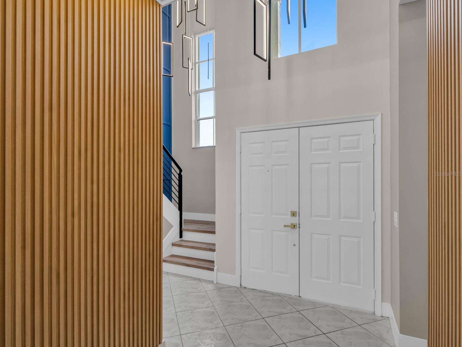 Image 11 of 93 For 624 Stanton Drive