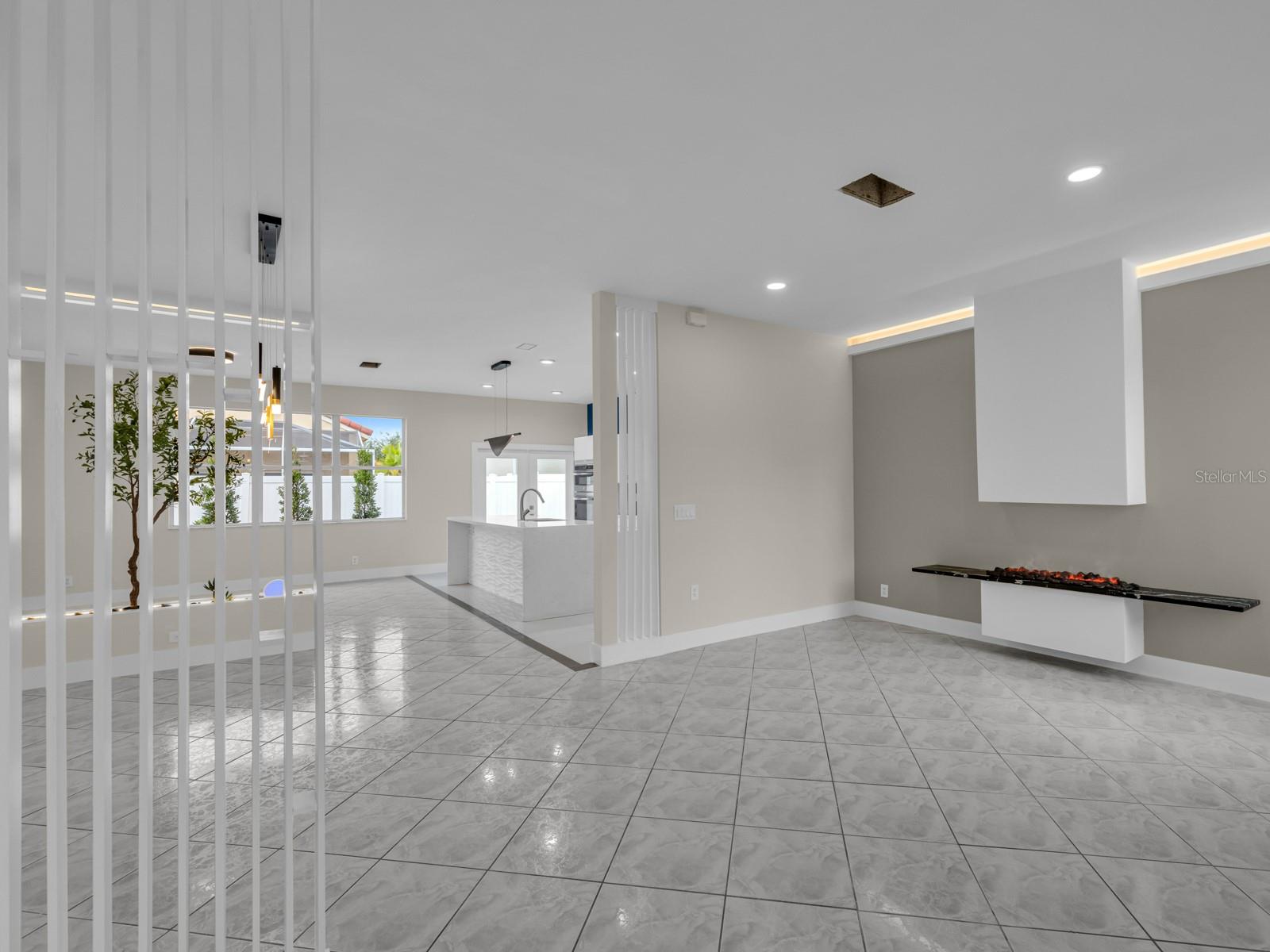 Image 13 of 93 For 624 Stanton Drive