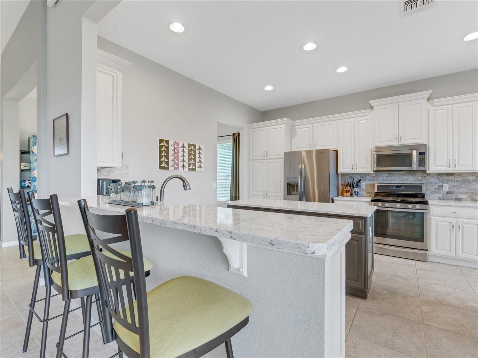 Image 14 of 88 For 296 Del Sol Avenue