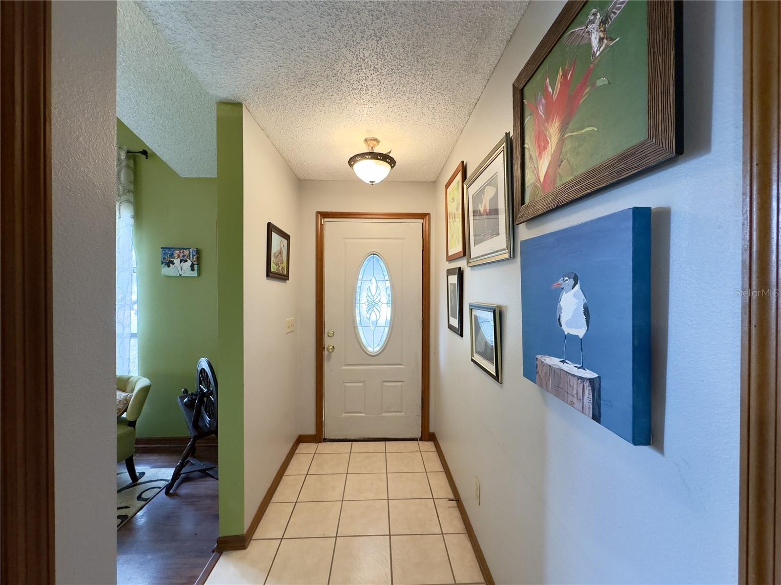 Image 7 of 50 For 31 Augusta Circle