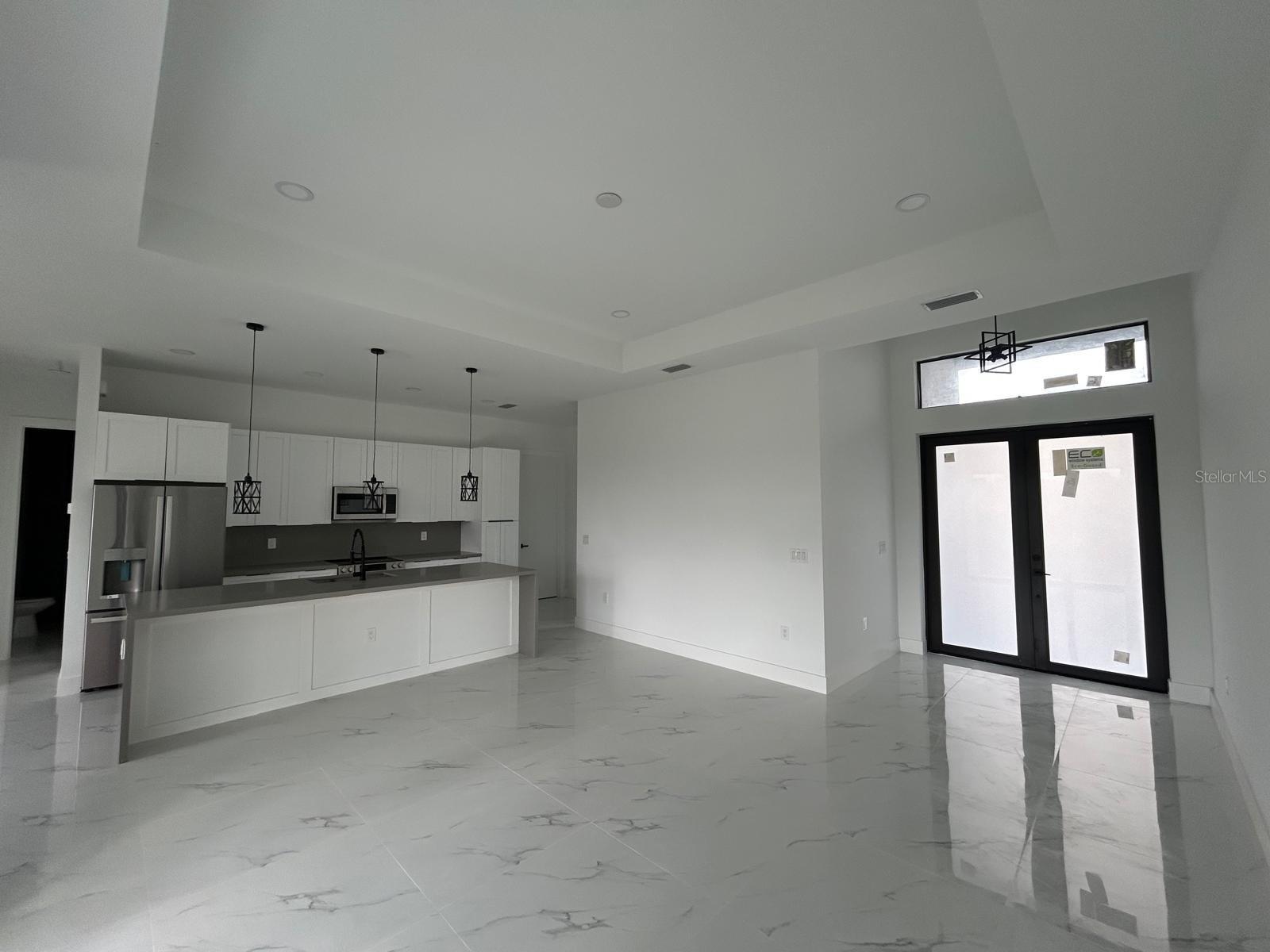 Image 4 of 32 For 1320 14th Avenue