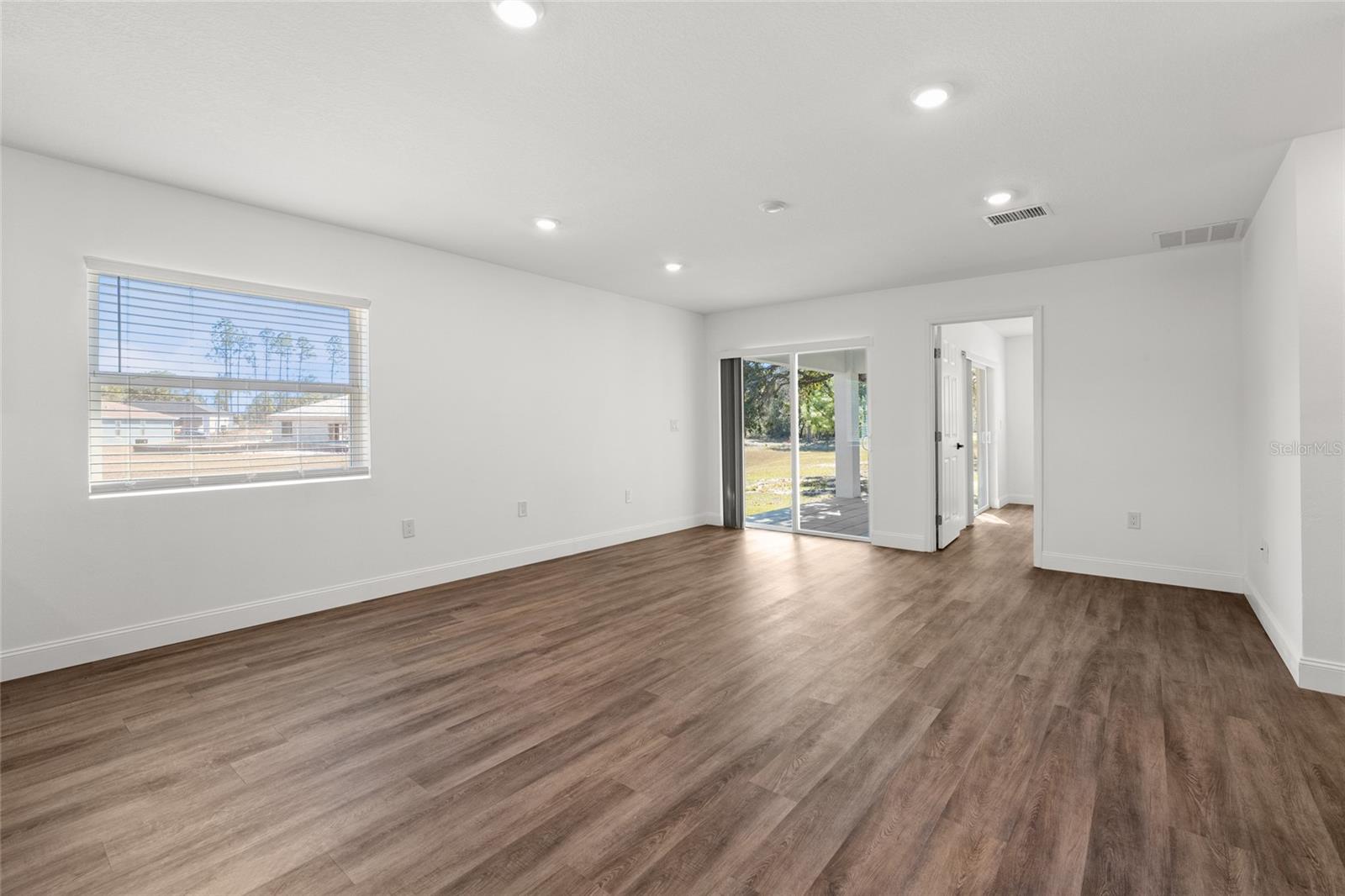 Image 9 of 32 For 13380 60th Court Road