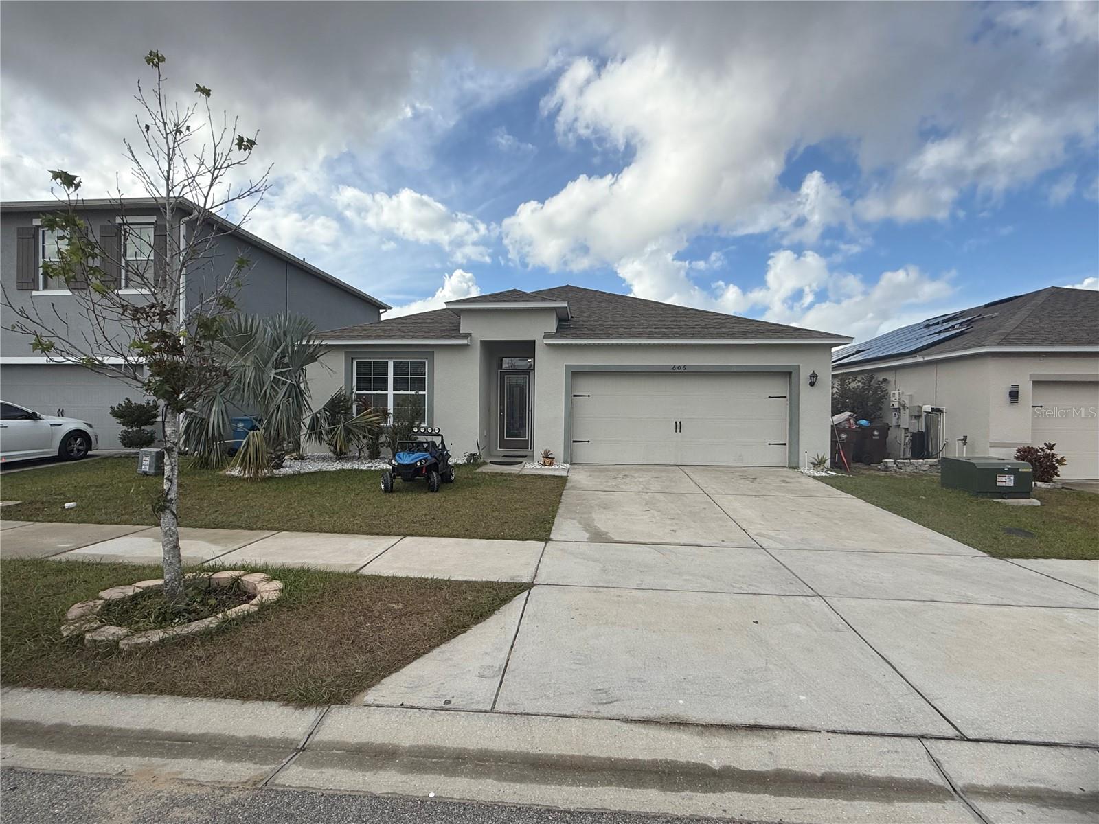 Image 2 of 33 For 606 Tortugas Street