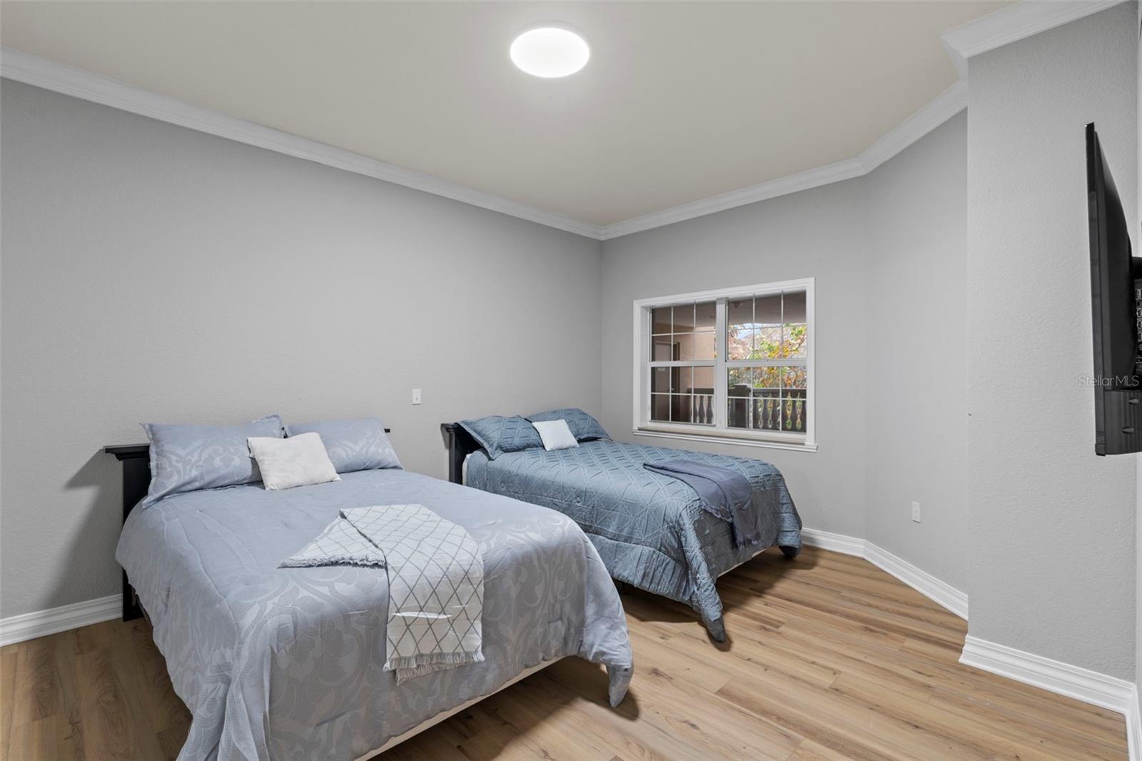 Image 13 of 33 For 7658 Whisper Way 202