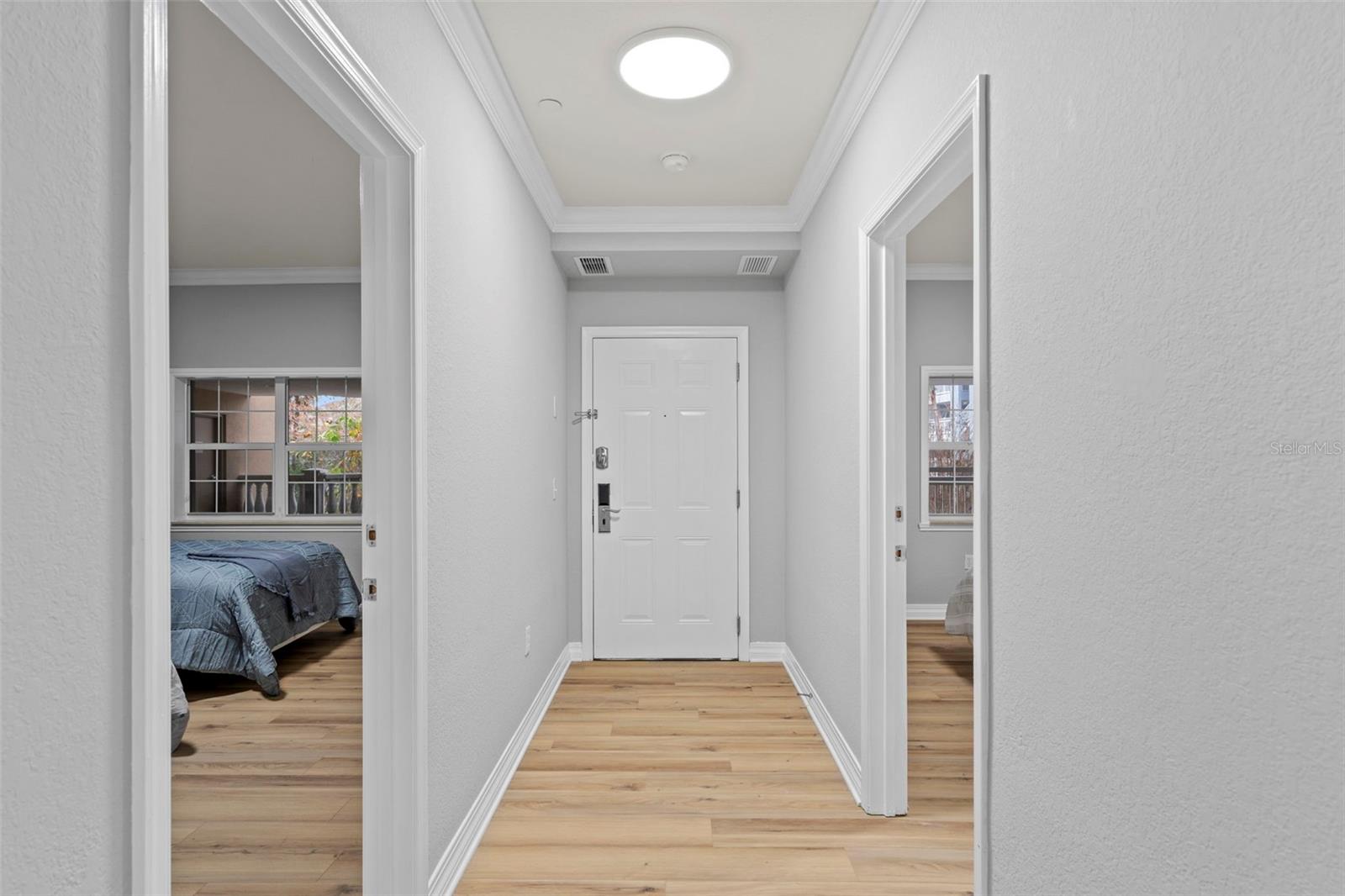 Image 5 of 33 For 7658 Whisper Way 202