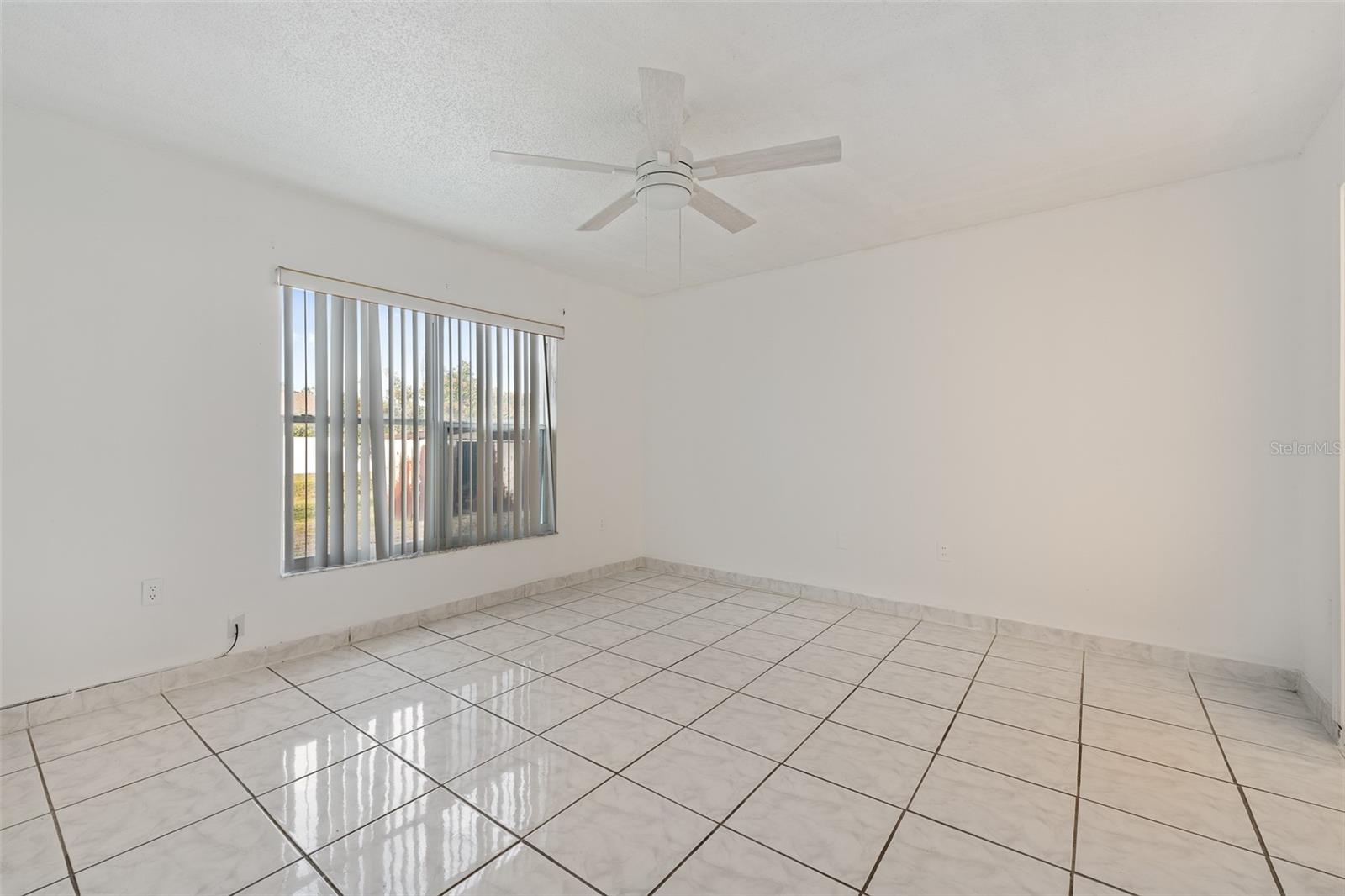 Image 11 of 20 For 511 Cardinal Drive
