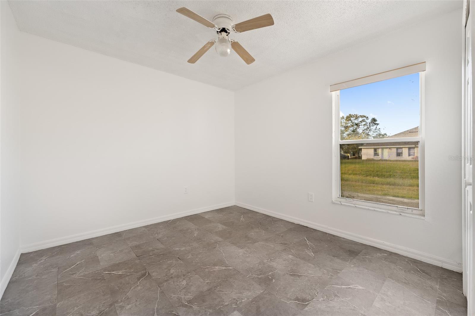 Image 14 of 20 For 511 Cardinal Drive