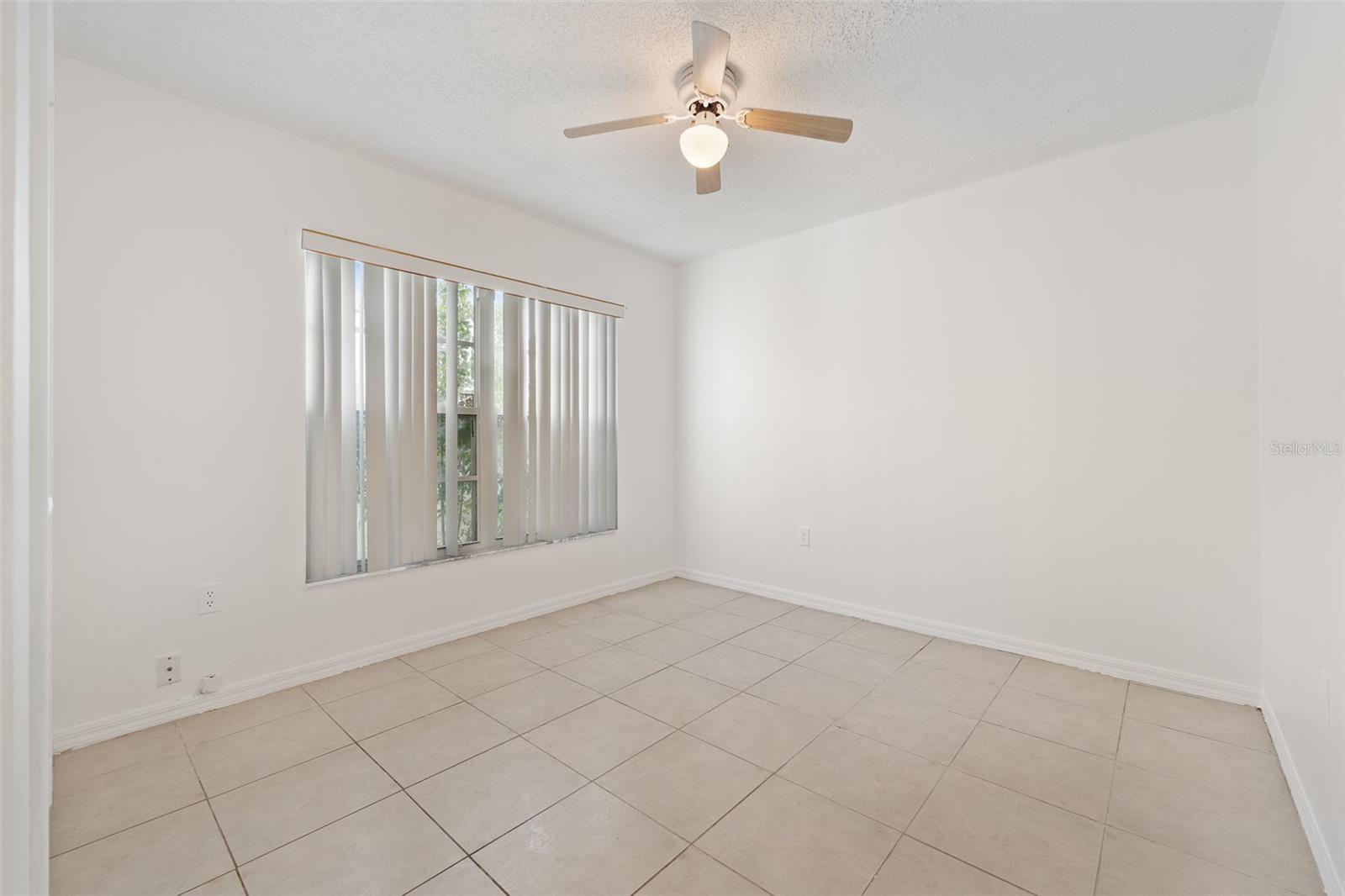Image 16 of 20 For 511 Cardinal Drive