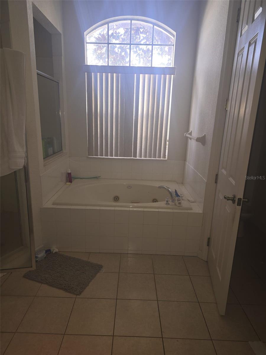 Image 15 of 20 For 2889 Paige Drive