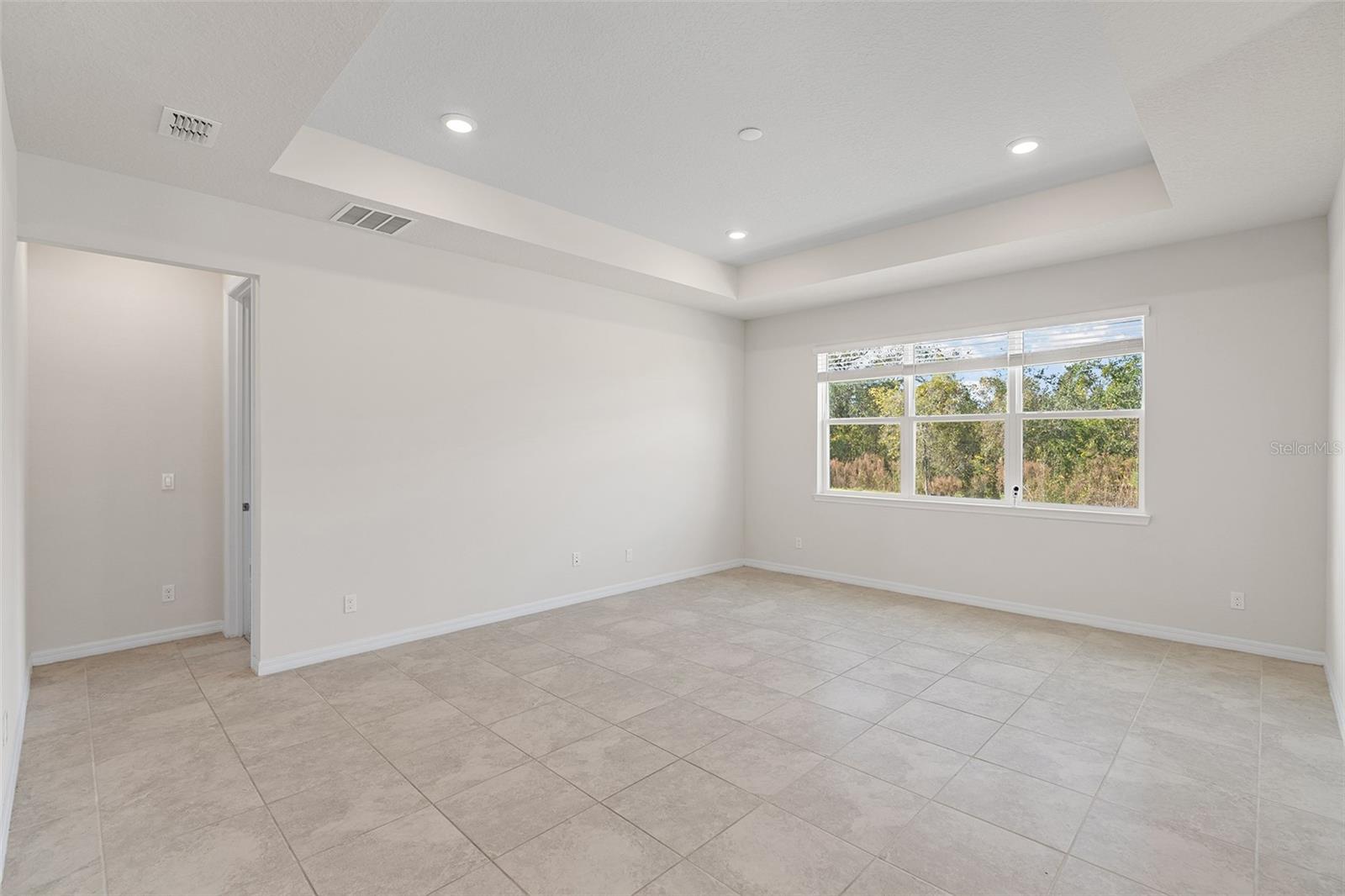 Image 18 of 40 For 2124 Live Oak Lake Road