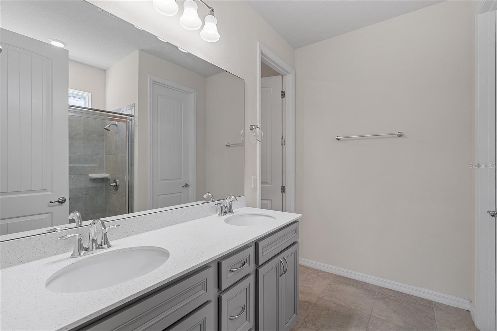 Image 21 of 40 For 2124 Live Oak Lake Road